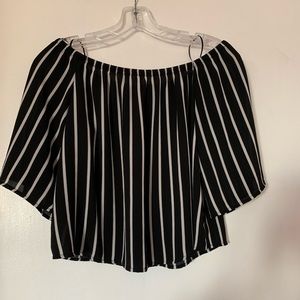 Forever 21 off the shoulder flowy top